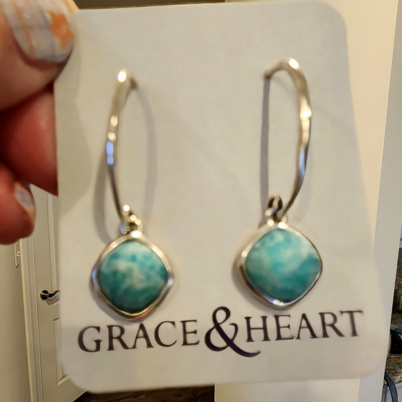 Grace & Heart Caribe earrings - Picture 2 of 3